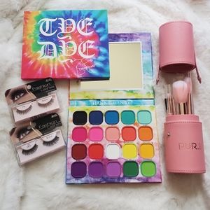 Hank & Henry Bianca Tye Dye Palette + Brushes & Lashes  ●●PRICE IS AS MARKED●●